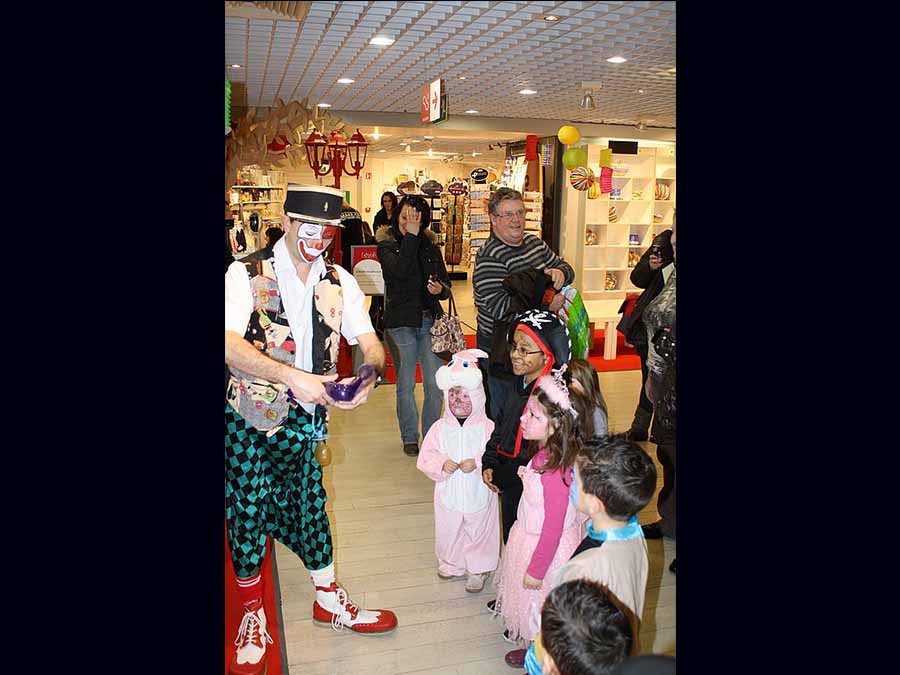 Animation clown Artiste en Coulisse